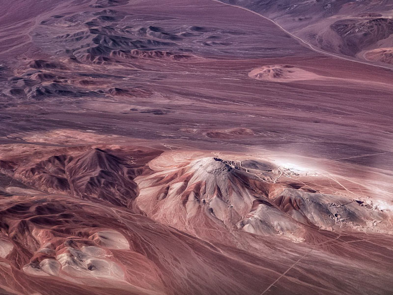 气候变化周期可解释火星地貌_Climate Cycles Could Have Carved Canyons on Mars